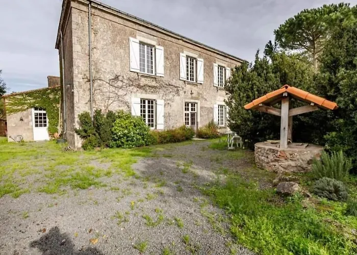 Ferienhaus La Maison Benastre