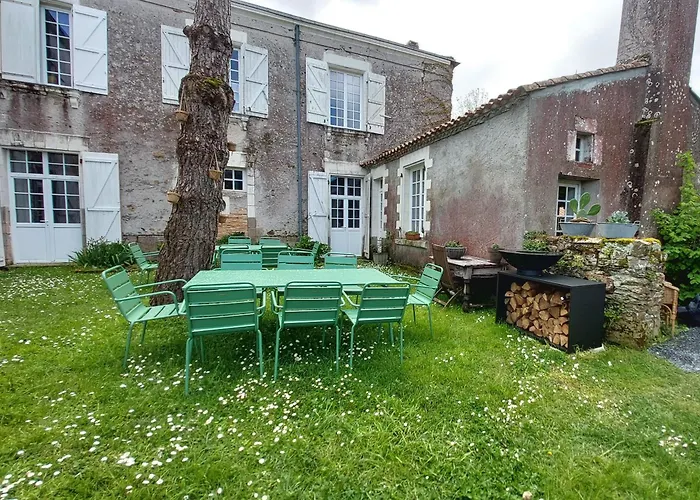 Ferienhaus La Maison Benastre